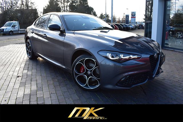 Fahrzeugabbildung Alfa Romeo Giulia VELOCE Q4*MATRIX*ACC*CARPLAY*F1*H&K SOUND