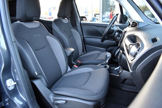 Fahrzeugabbildung Jeep Renegade LIMITED 1.5 MHEV 96 kW*FULL LED*CARPLAY