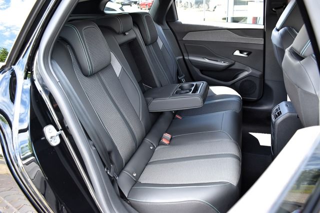 Fahrzeugabbildung Peugeot 308 SW ALLURE PT 130 EAT8*CARPLAY*MATRIX*FACELIF