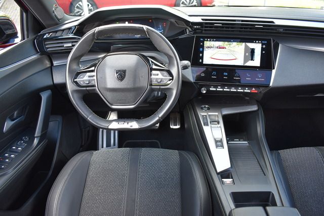 Fahrzeugabbildung Peugeot 308 SW GT BlueHDi 130 EAT8*FOCAL*MATRIX*CARPLAY*