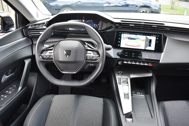 Fahrzeugabbildung Peugeot 408 ALLURE HYBRID 145 e-DSC6*CARPLAY*AHK*WENIG K