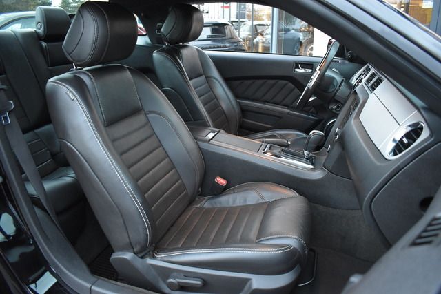 Fahrzeugabbildung Ford Mustang Coupé 3.7L V6 227 kW*KLIMA*ALU*LEDER* Ba