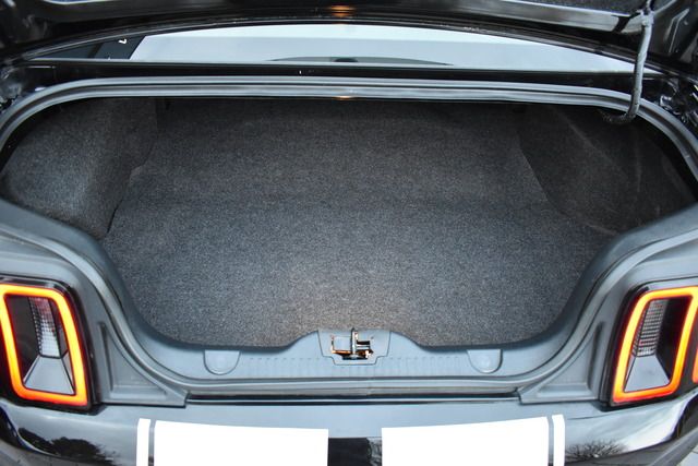 Fahrzeugabbildung Ford Mustang Coupé 3.7L V6 227 kW*KLIMA*ALU*LEDER* Ba