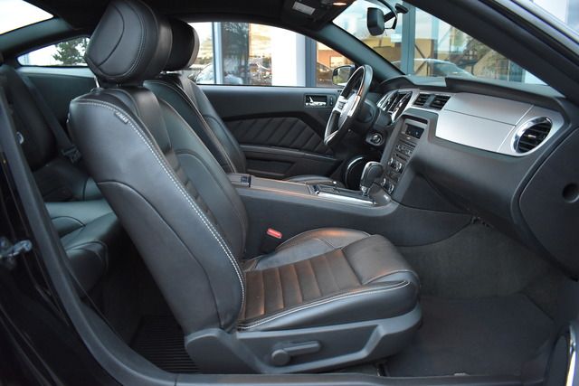 Fahrzeugabbildung Ford Mustang Coupé 3.7L V6 227 kW*KLIMA*ALU*LEDER* Ba