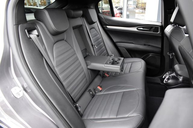 Fahrzeugabbildung Alfa Romeo Stelvio 2.0 TURBO*VELOCE*H&K SOUND*MATRIX*FACELI