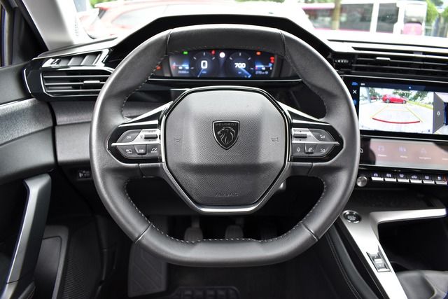 Fahrzeugabbildung Peugeot 308 SW ALLURE PT 130 FACELIFT*CARPLAY*MATRIX*TOP