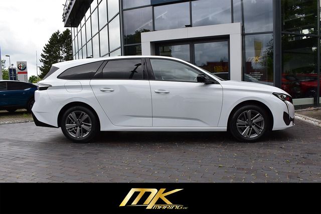 Fahrzeugabbildung Peugeot 308 SW ALLURE PT 130 FACELIFT*CARPLAY*MATRIX*TOP