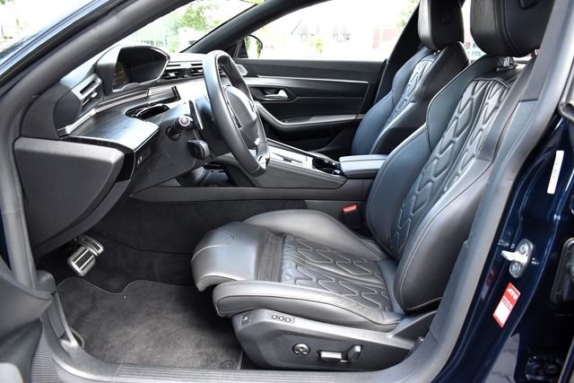 Fahrzeugabbildung Peugeot 508 SW GT PT 130 EAT8*MATRIX*FOCAL*CARPLAY*MY24*