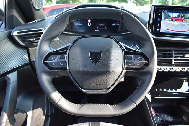 Fahrzeugabbildung Peugeot 2008 ALLURE PT 100*CARPLAY*KLIMA*SHZ*TOP ANGEBOT