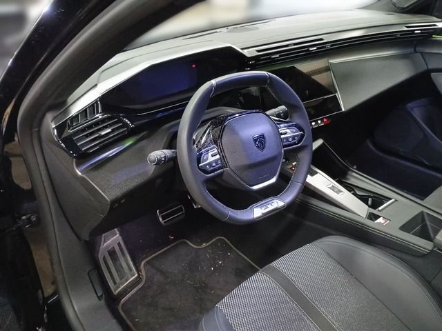 Fahrzeugabbildung Peugeot 308 SW GT PT 130 EAT8*MATRIX*CARPLAY*TRAUM*NAV*A