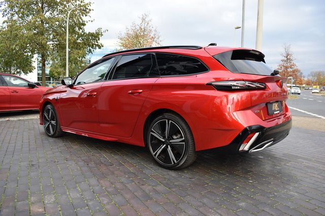 Fahrzeugabbildung Peugeot 308 SW GT PT 130 EAT8*MATRIX*CARPLAY*TRAUM*NAV*A