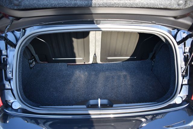 Fahrzeugabbildung Abarth 695 C *WENIG-KM*XENON*BEATS*CARPLAY*