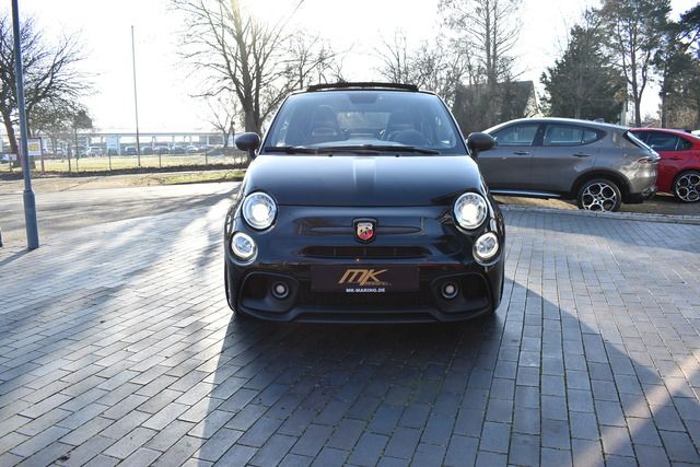 Fahrzeugabbildung Abarth 695 C *WENIG-KM*XENON*BEATS*CARPLAY*
