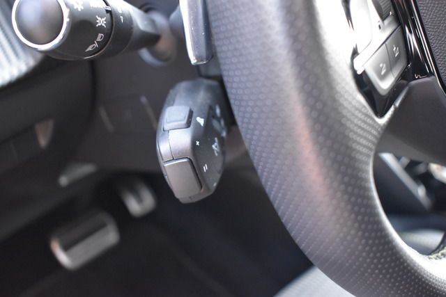 Fahrzeugabbildung Peugeot 208 GT HYBRID 145 E-DSC6*FULL-LED*CARPLAY*SHZ* G