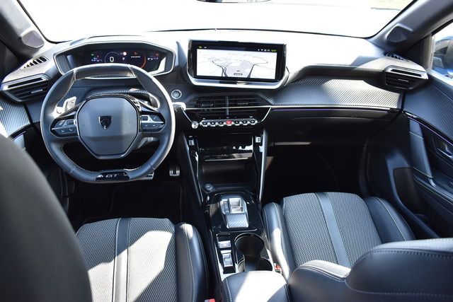 Fahrzeugabbildung Peugeot 208 GT HYBRID 145 E-DSC6*FULL-LED*CARPLAY*SHZ* G