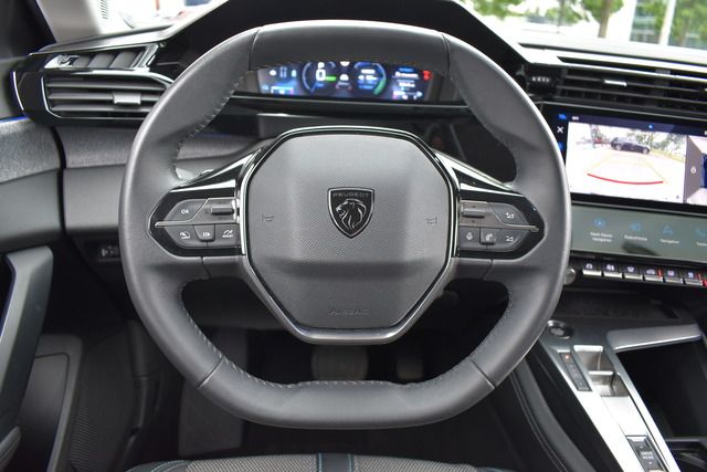 Fahrzeugabbildung Peugeot 308 Hybrid 180 Allure EAT8*LED*BATTERIE-ZERTIFIK