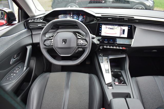 Fahrzeugabbildung Peugeot 308 Hybrid 180 Allure EAT8*LED*BATTERIE-ZERTIFIK