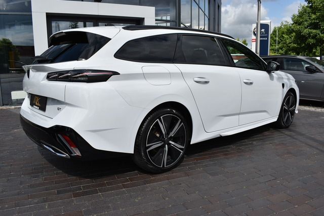Fahrzeugabbildung Peugeot 308 SW GT PT 130 EAT8*MATRIX*CARPLAY*TRAUM*NAV*A
