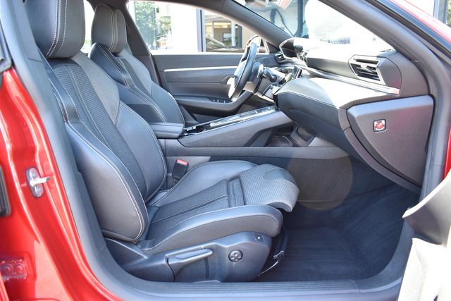 Fahrzeugabbildung Peugeot 508 SW Allure PT 130 EAT8*MATRIX*NAV*SHZ*CARPLAY