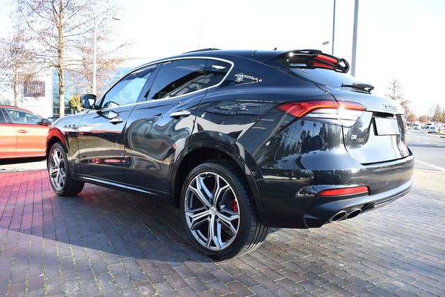 Fahrzeugabbildung Maserati Levante Gran Sport*PANO*LUFT*CARPLAY*NAVI*21ZOLL