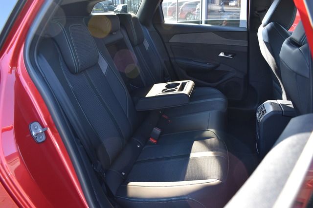 Fahrzeugabbildung Peugeot 308 SW ALLURE PT 130 EAT8*CARPLAY*MATRIX*FACELIF