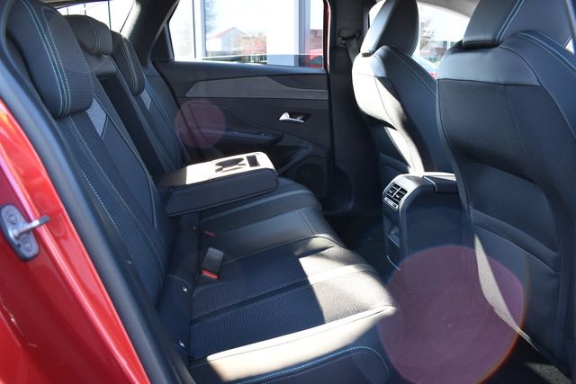 Fahrzeugabbildung Peugeot 308 SW ALLURE PT 130 EAT8*CARPLAY*MATRIX*FACELIF