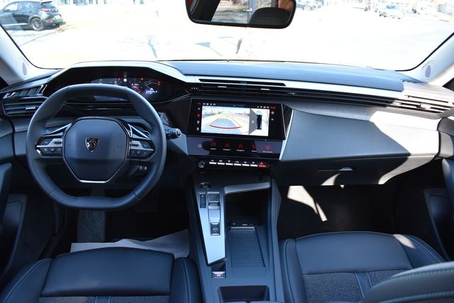 Fahrzeugabbildung Peugeot 308 SW ALLURE PT 130 EAT8*CARPLAY*MATRIX*FACELIF