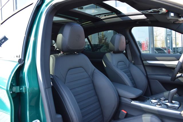 Fahrzeugabbildung Alfa Romeo Stelvio 2.0 VELOCE*PANO*MATRIX*WENIG KM*21ZOLL*