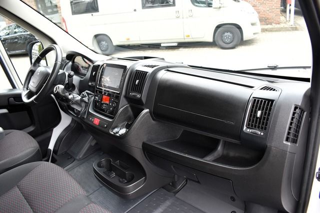 Fahrzeugabbildung Peugeot Boxer 2.2 BlueHDI 140*KAWA*L3H2*NAVI*KLIMA*REAR*