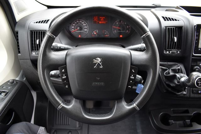 Fahrzeugabbildung Peugeot Boxer 2.2 BlueHDI 140*KAWA*L3H2*NAVI*KLIMA*REAR*