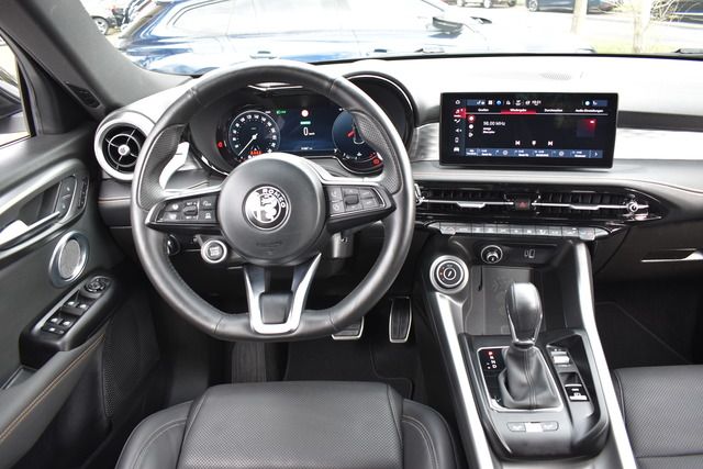 Fahrzeugabbildung Alfa Romeo Tonale 1.5 VGT VELOCE 118 KW*H&K*FULL-LED*CARPLA