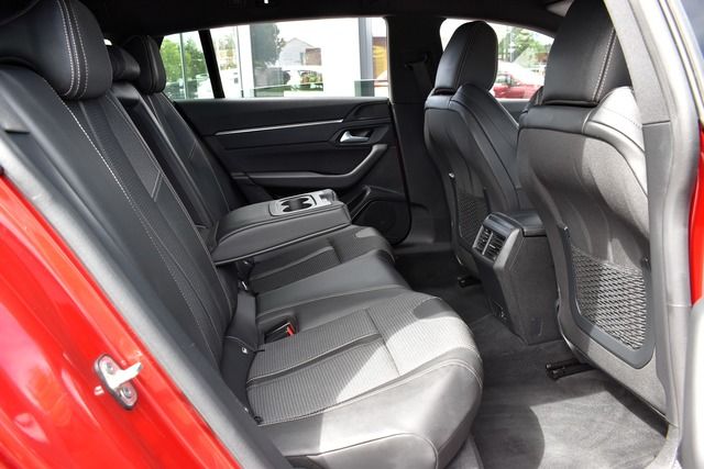 Fahrzeugabbildung Peugeot 508 SW Allure PT 130 EAT8*MATRIX*NAV*SHZ*CARPLAY
