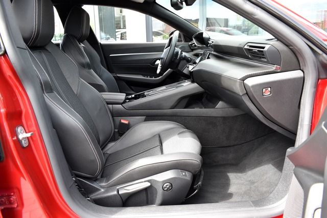 Fahrzeugabbildung Peugeot 508 SW Allure PT 130 EAT8*MATRIX*NAV*SHZ*CARPLAY