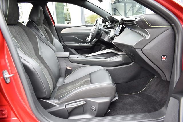 Fahrzeugabbildung Peugeot 308 SW GT PT 130 EAT8*MATRIX*CARPLAY*AHK*NAVI*
