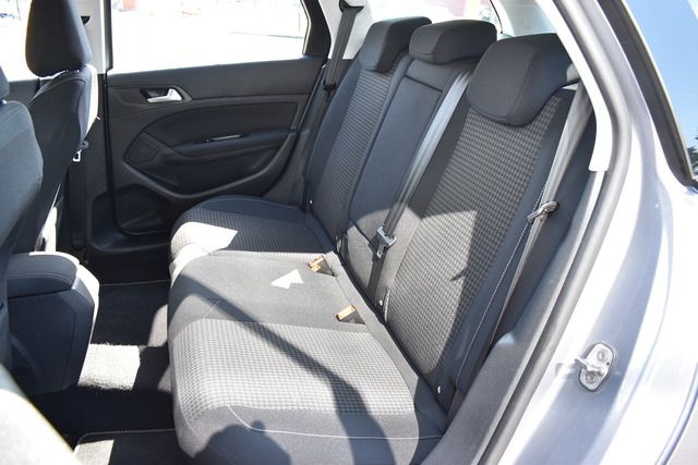 Fahrzeugabbildung Peugeot 308 SW 1.5 BlueHDi 130 EAT8*ACC*SHZ*ALU*