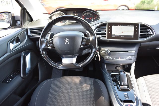 Fahrzeugabbildung Peugeot 308 SW 1.5 BlueHDi 130 EAT8*ACC*SHZ*ALU*