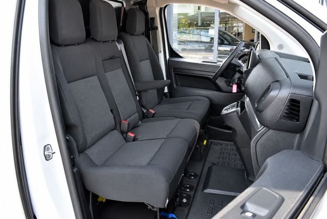 Fahrzeugabbildung Fiat Scudo 2.0 BlueHDi KAWA XL AT8*CARPLAY*KLIMA*NAVI