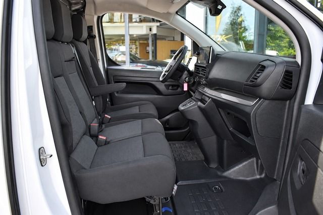 Fahrzeugabbildung Fiat Scudo 2.0 BlueHDi KAWA XL AT8*CARPLAY*KLIMA*NAVI