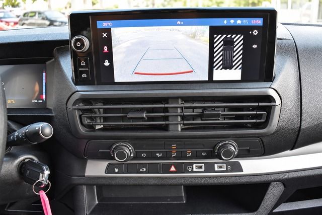 Fahrzeugabbildung Fiat Scudo 2.0 BlueHDi KAWA XL AT8*CARPLAY*KLIMA*NAVI