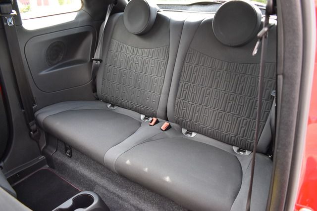 Fahrzeugabbildung Fiat 500 1.0 RED *SITZHEIZUNG*CARPLAY*PANORAMA*