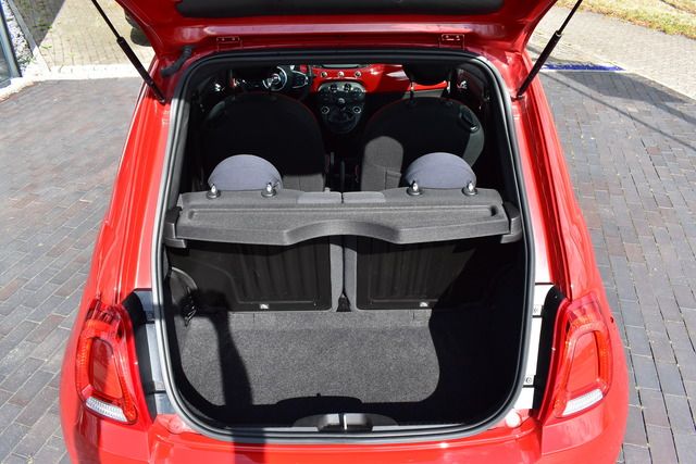 Fahrzeugabbildung Fiat 500 1.0 RED *SITZHEIZUNG*CARPLAY*PANORAMA*