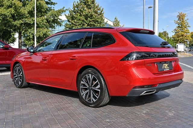 Fahrzeugabbildung Peugeot 508 SW PT130 EAT8*ALLURE*MATRIX*CARPLAY*FACELIFT