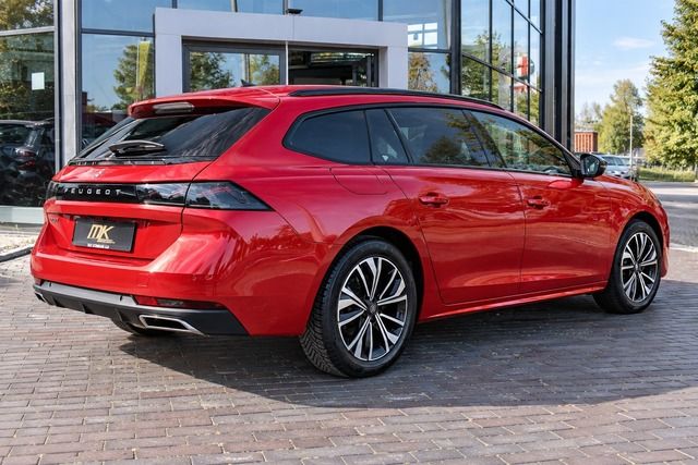 Fahrzeugabbildung Peugeot 508 SW PT130 EAT8*ALLURE*MATRIX*CARPLAY*FACELIFT