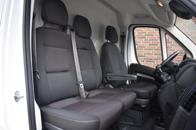Fahrzeugabbildung Opel Movano Cargo L4H2 BlueHDi 165 ST-HEIZ*KLIMA*SOFO